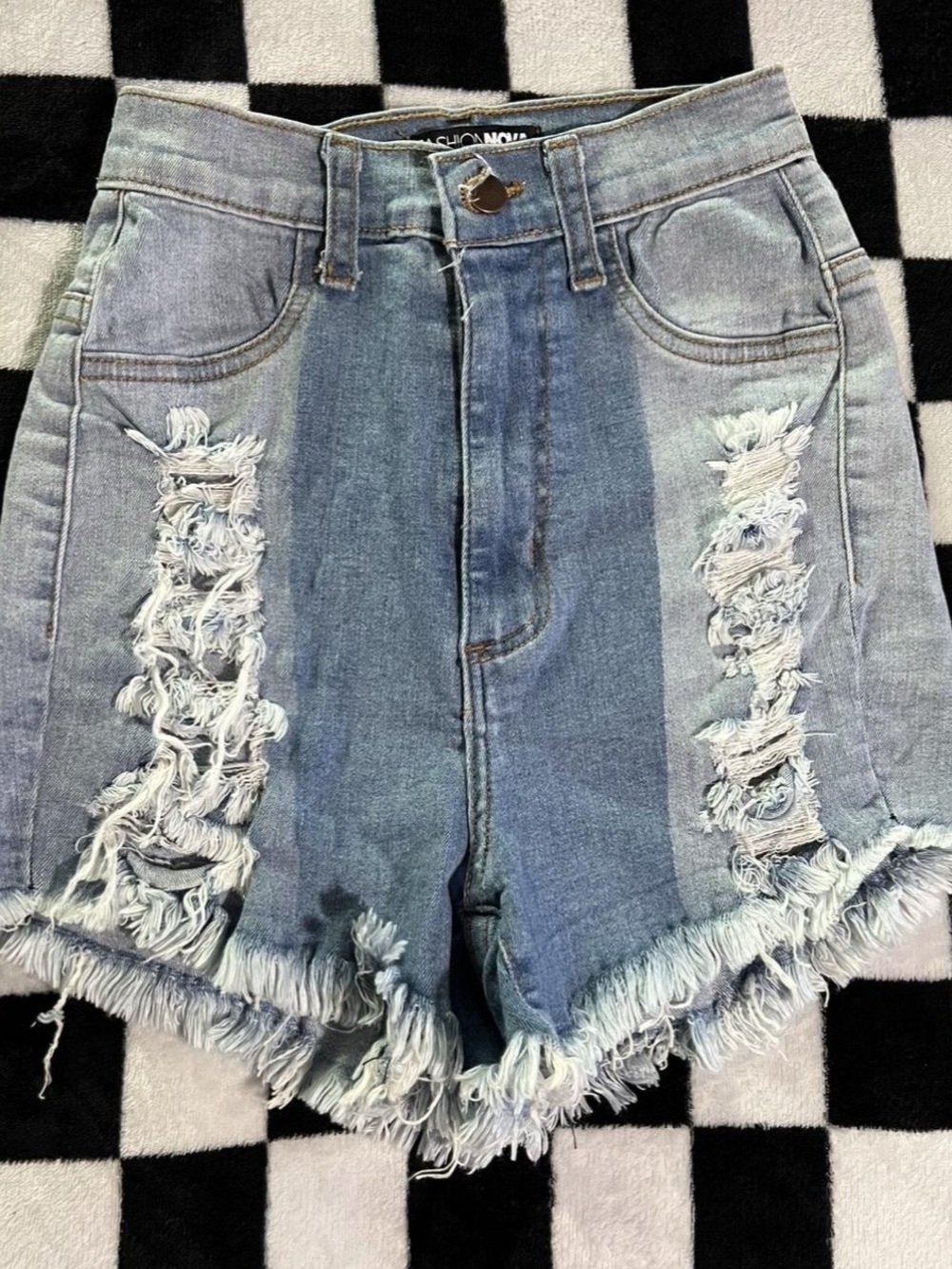 Fashion Nova Distressed Denim Jean Shorts in Blue Size 1